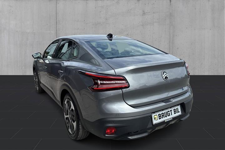 Grå Citroën ë-C4 X fra 2025