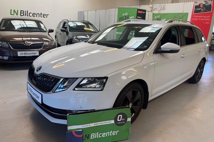 Hvid Skoda Octavia fra 2018