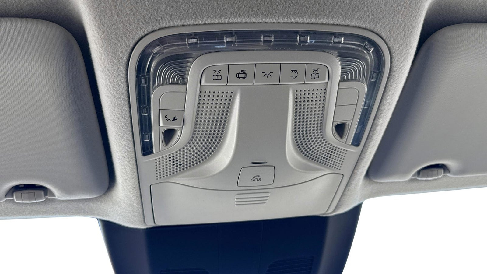Blå Mercedes Vito 114 fra 2022
