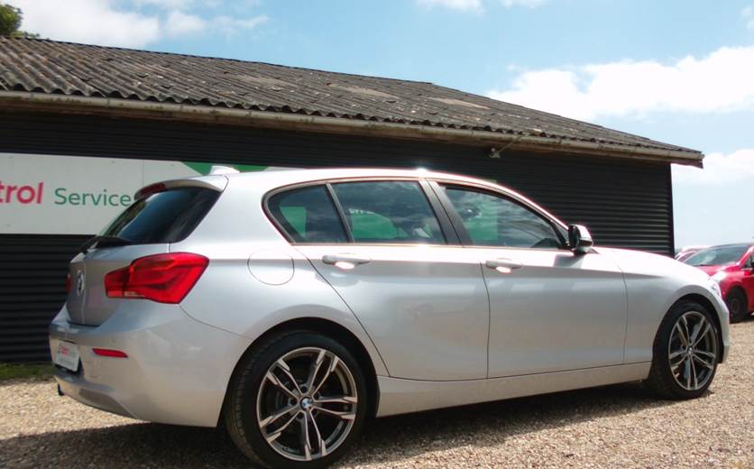 BMW 118i