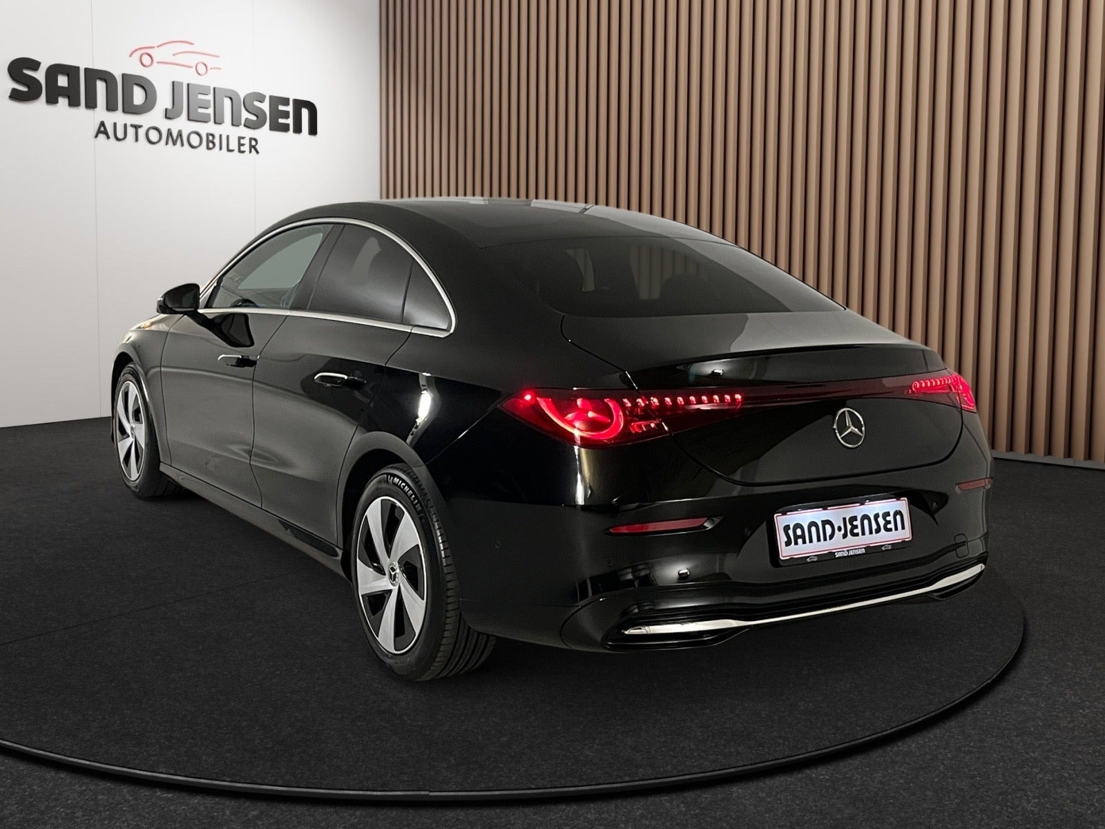 Sort Mercedes CLA350 fra 2026