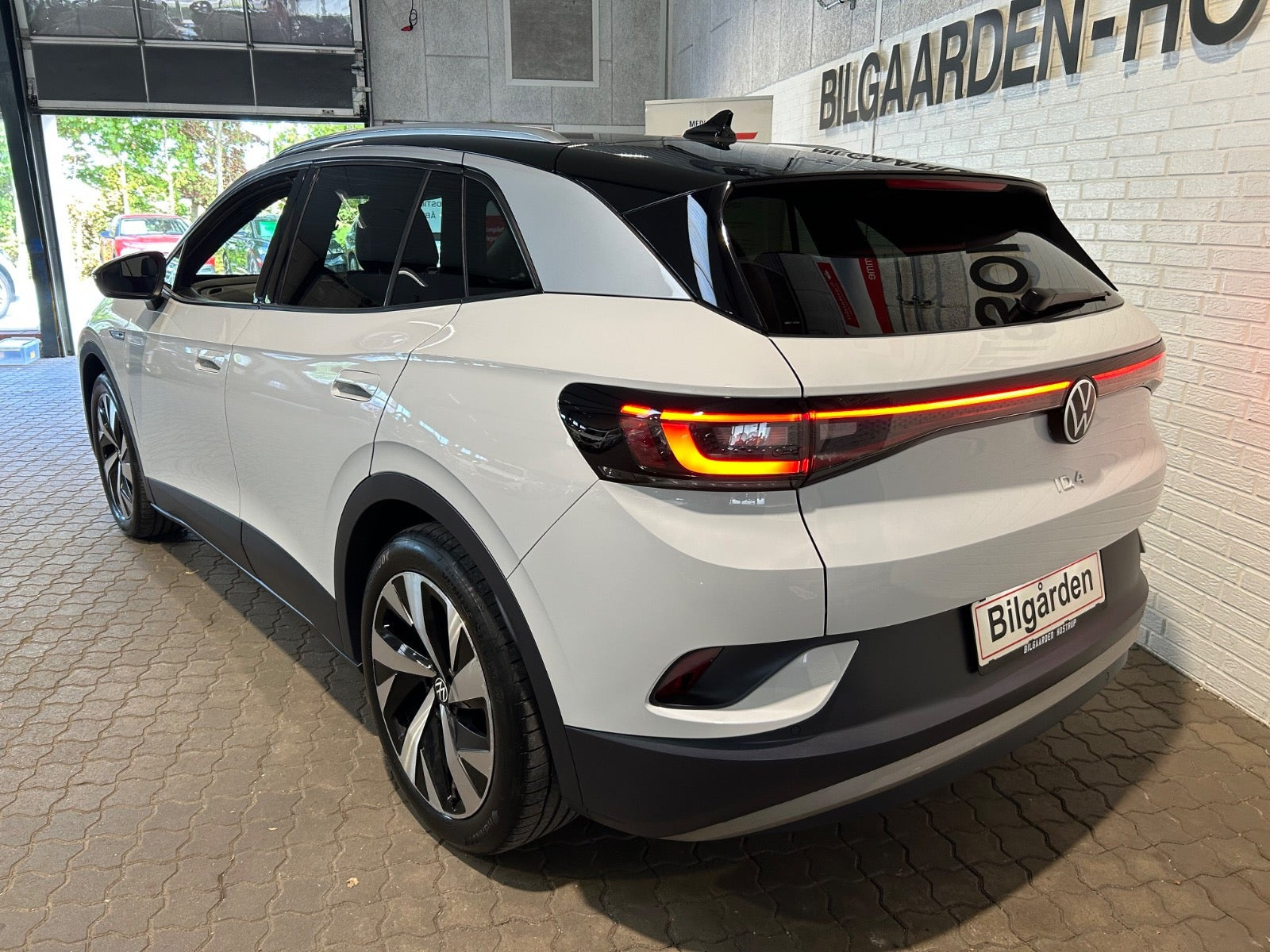 Hvid VW ID.4 fra 2021