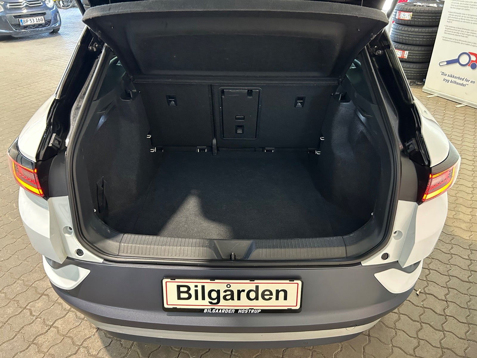 Hvid VW ID.4 fra 2021