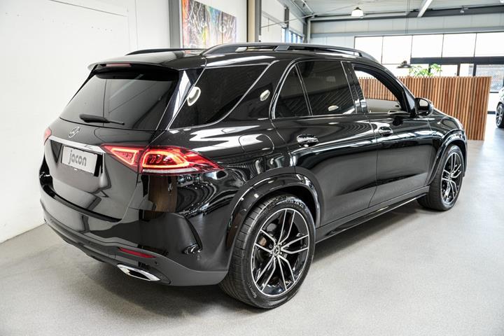 Sort Mercedes GLE350 de fra 2022