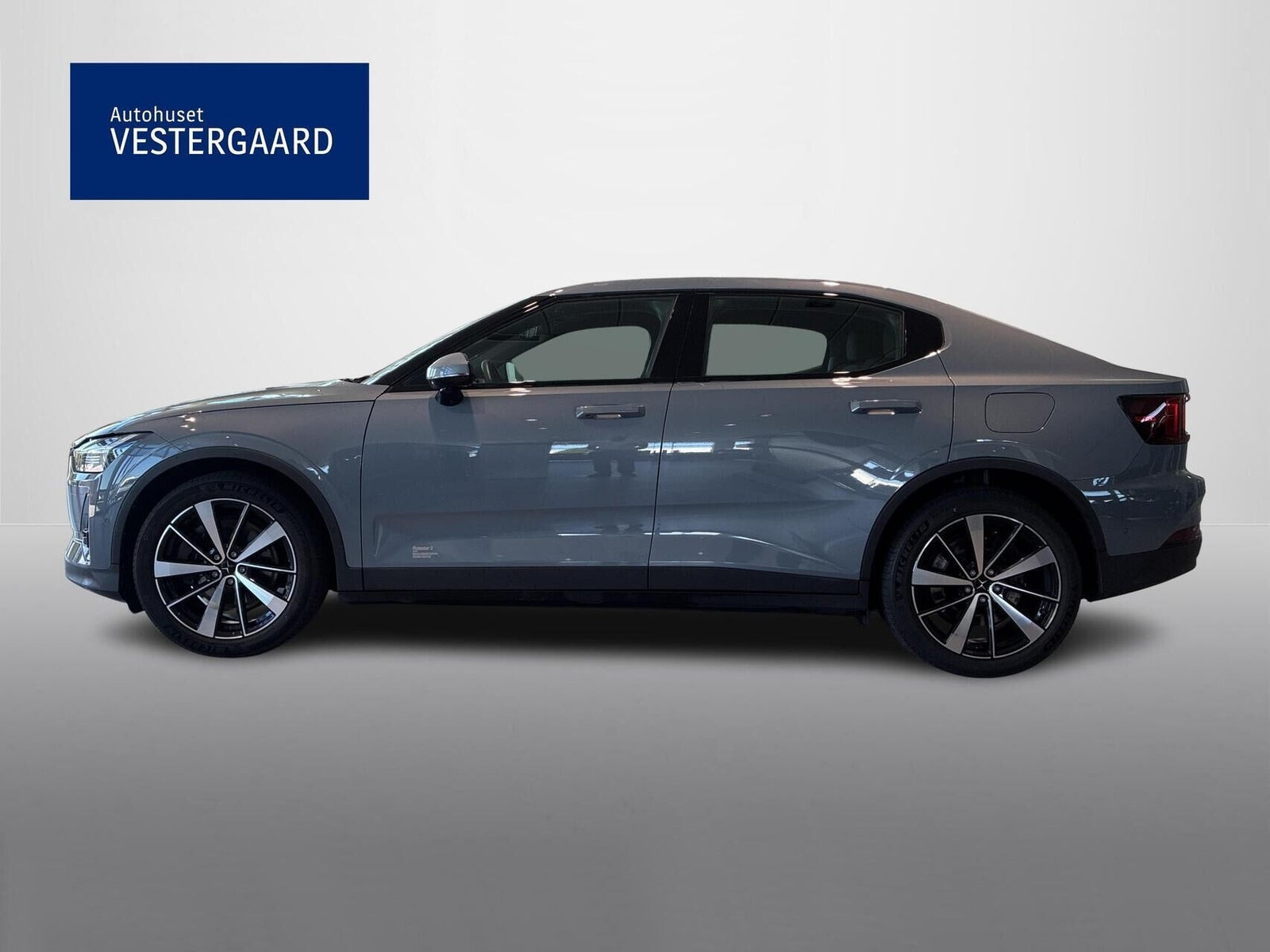 Grå Polestar 2 fra 2021