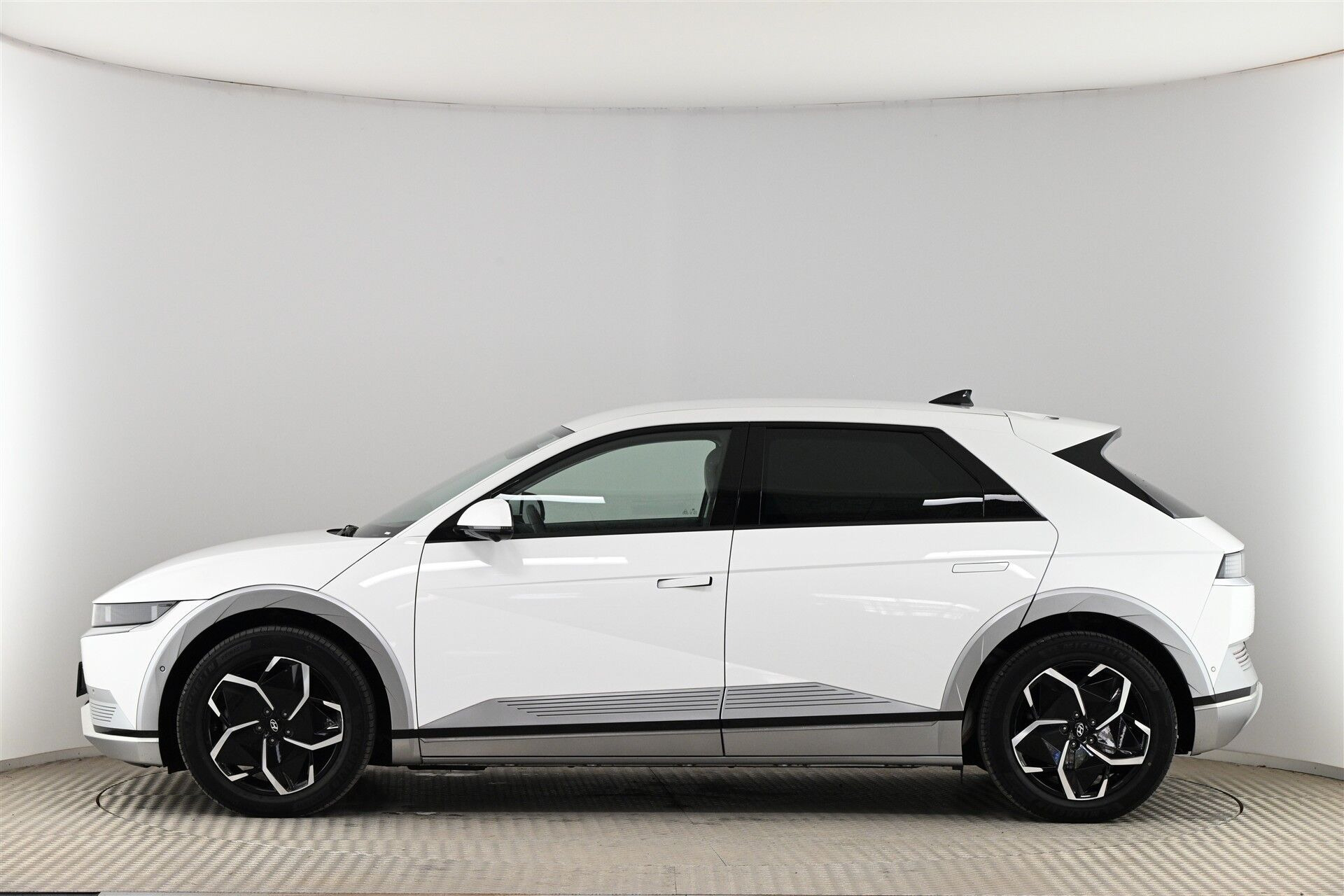 Hvid Hyundai Ioniq 5 fra 2023