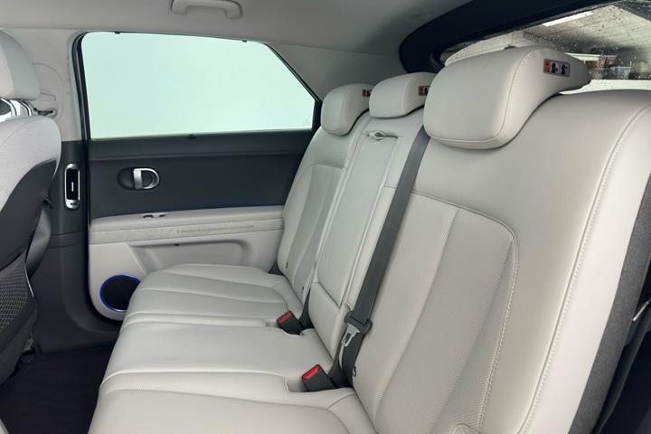 Hvid Hyundai Ioniq 5 fra 2023