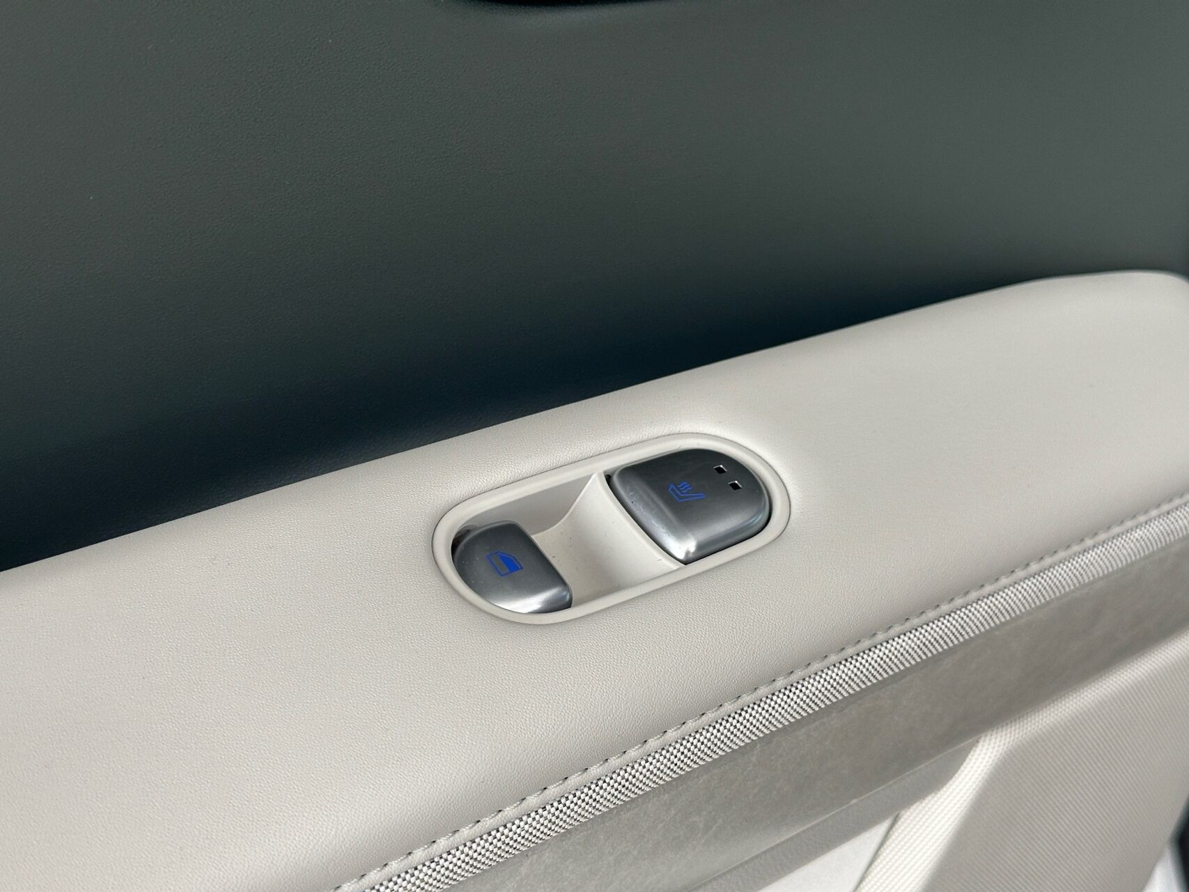 Hvid Hyundai Ioniq 5 fra 2023