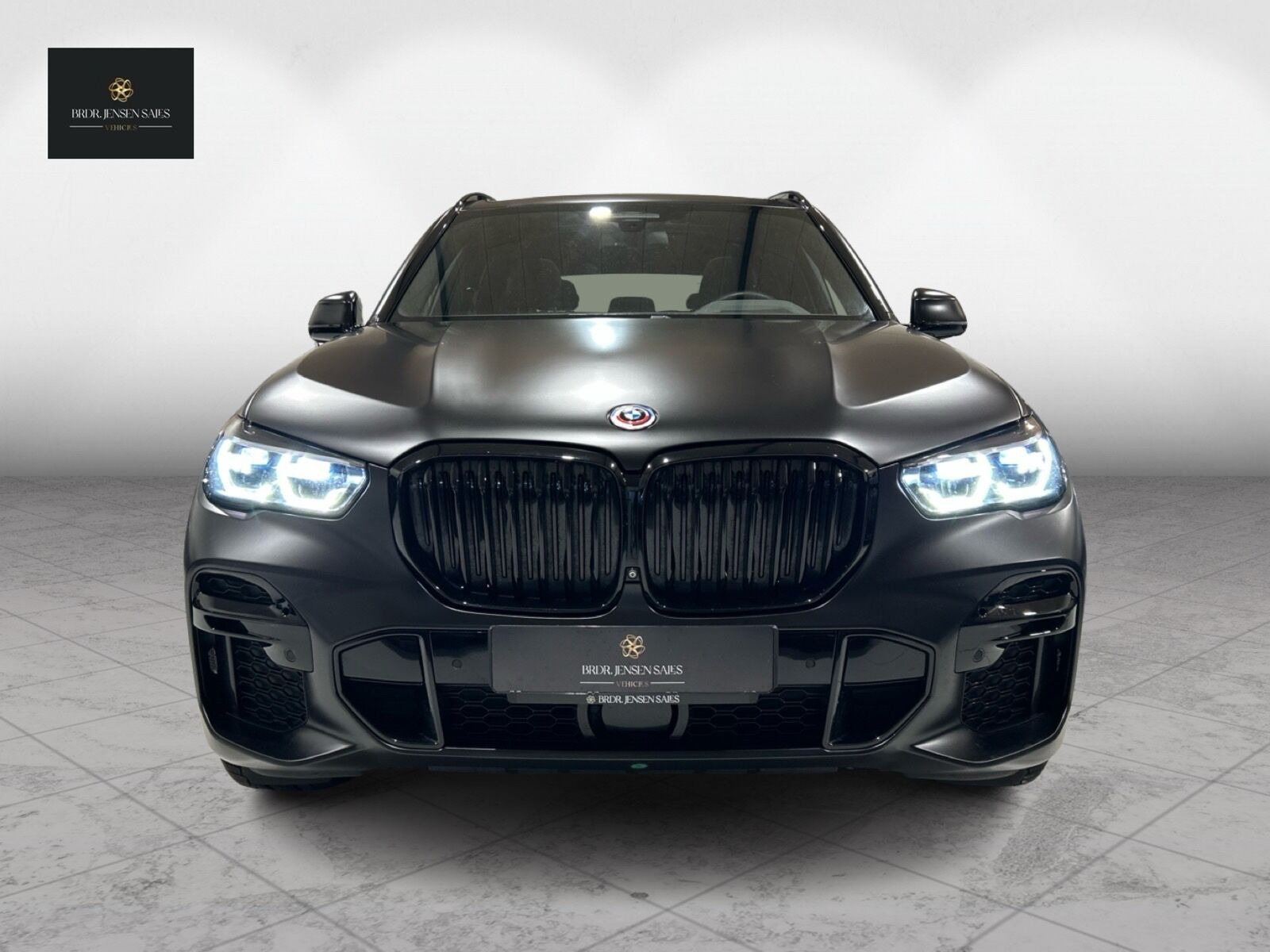 Sort BMW X5 fra 2022