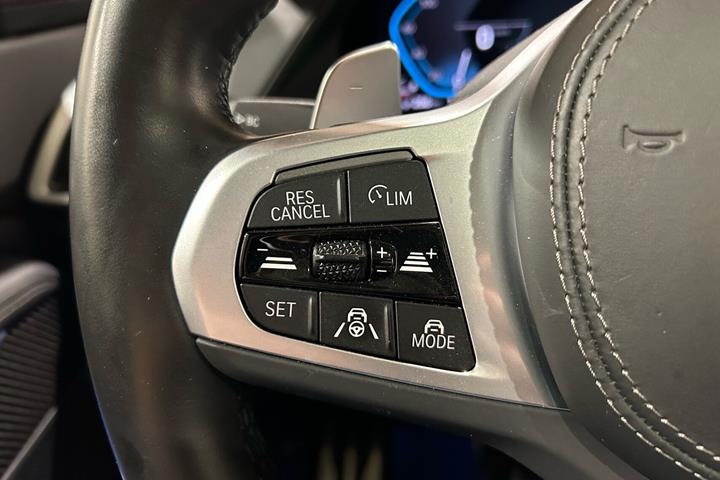 Sort BMW X5 fra 2022