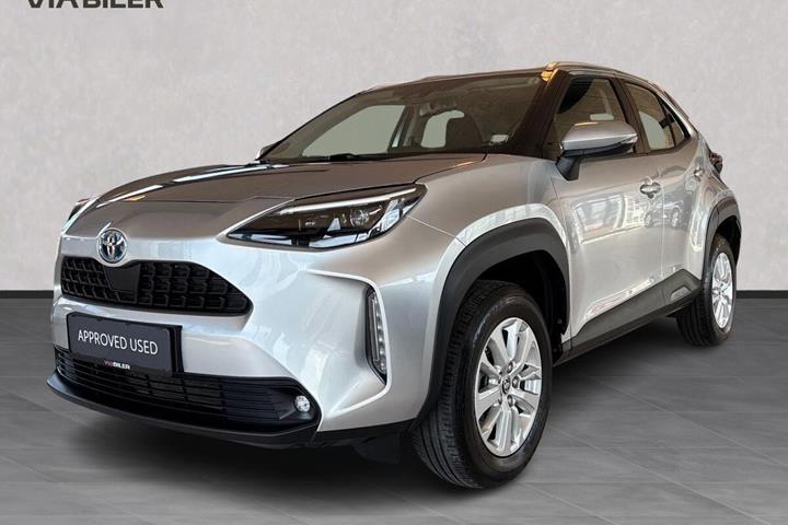 Sølv Toyota Yaris Cross fra 2022