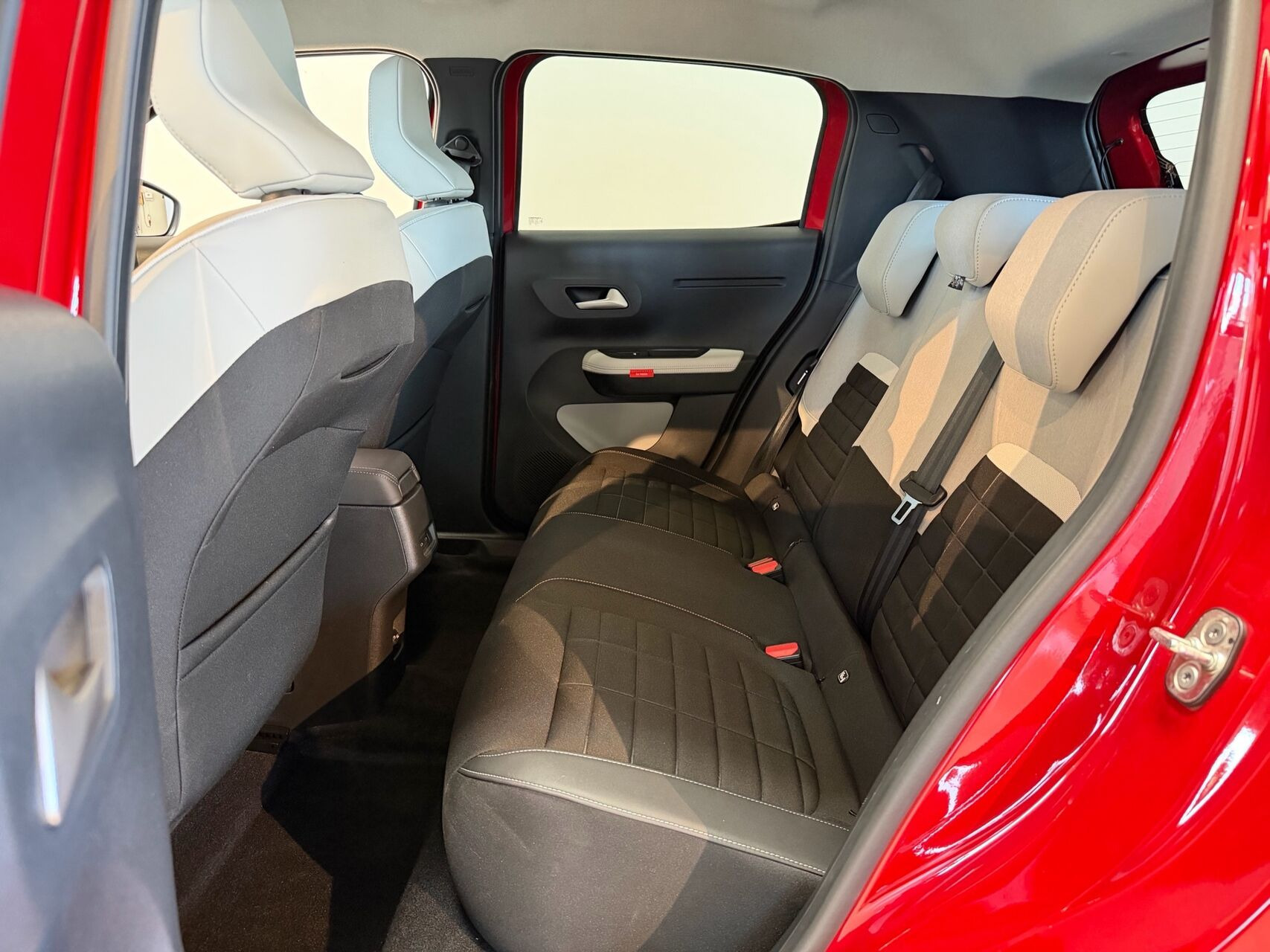 Rød Citroën ë-C3 fra 2025