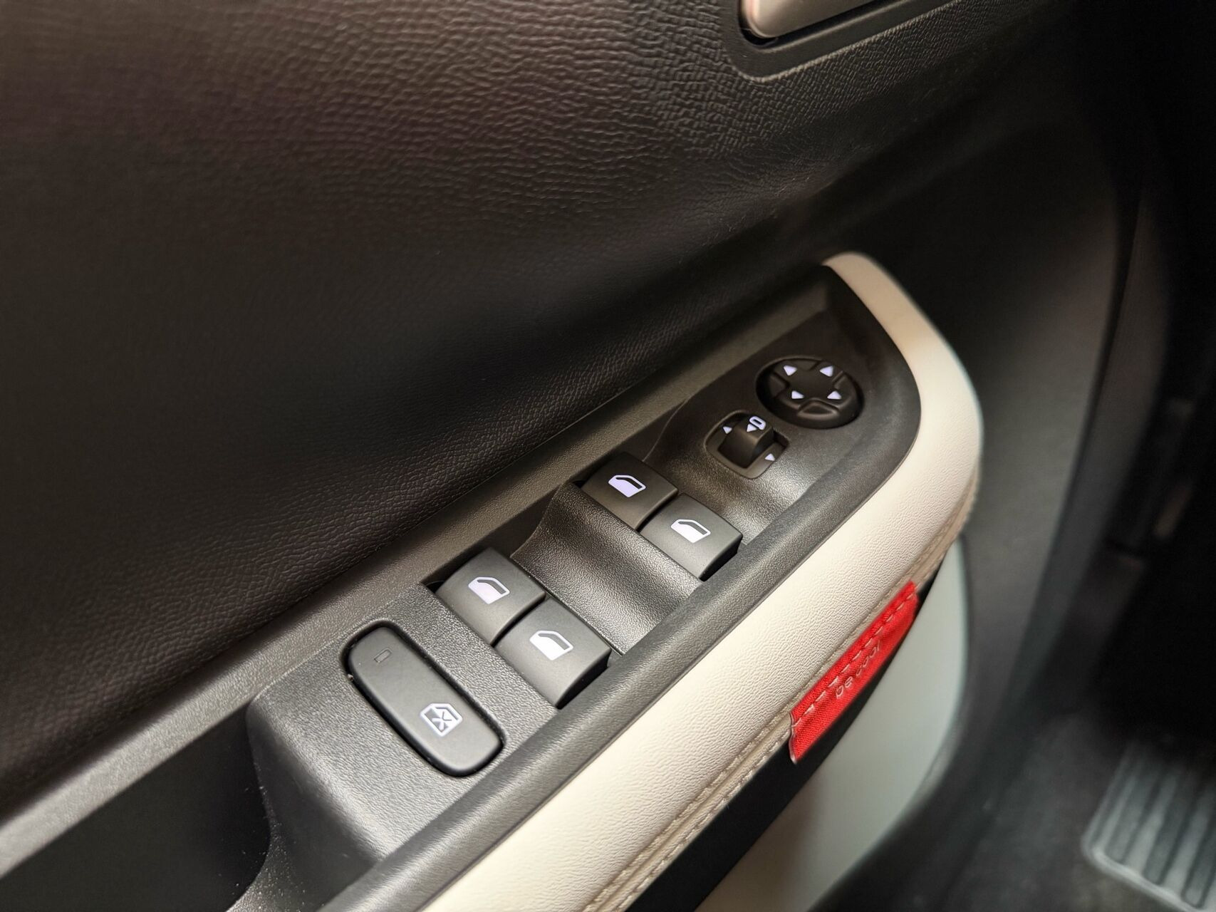 Rød Citroën ë-C3 fra 2025