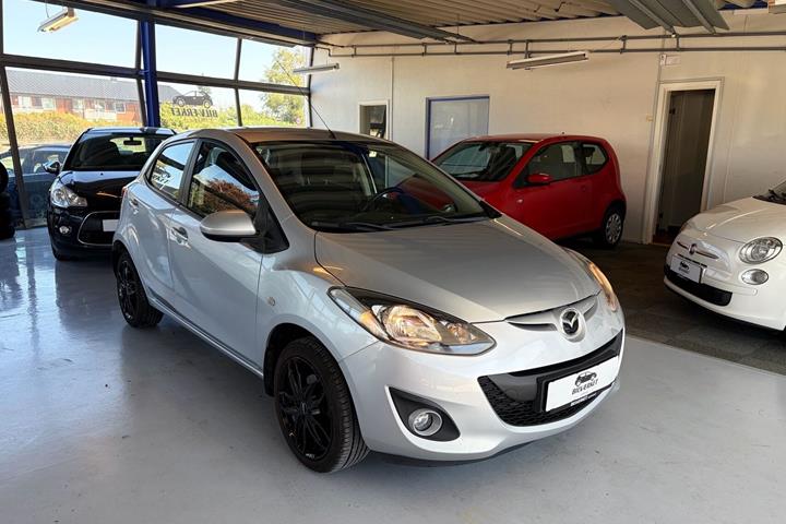 undefined Mazda 2 fra 2012