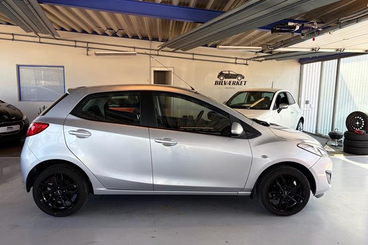 undefined Mazda 2 fra 2012