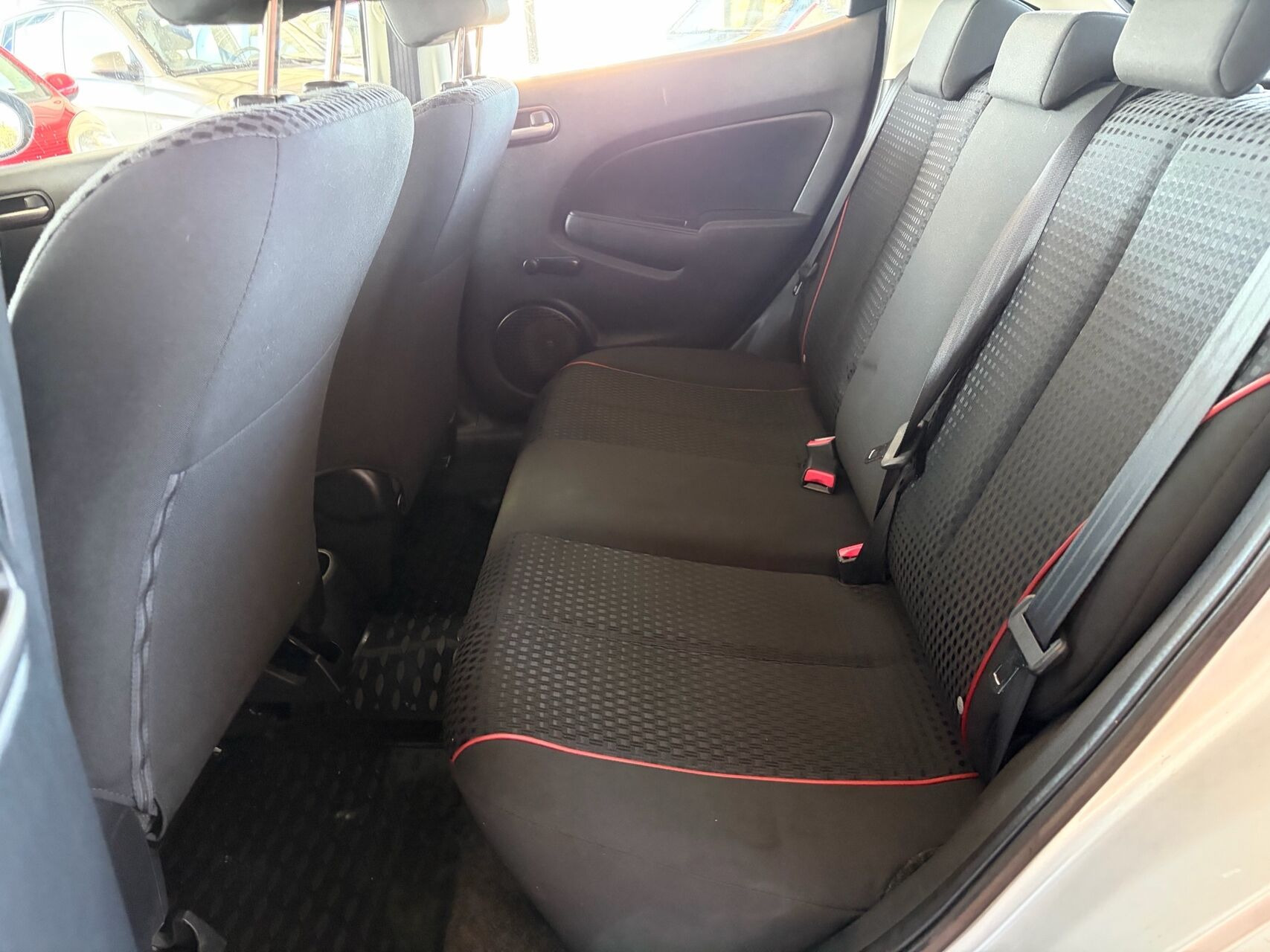 undefined Mazda 2 fra 2012