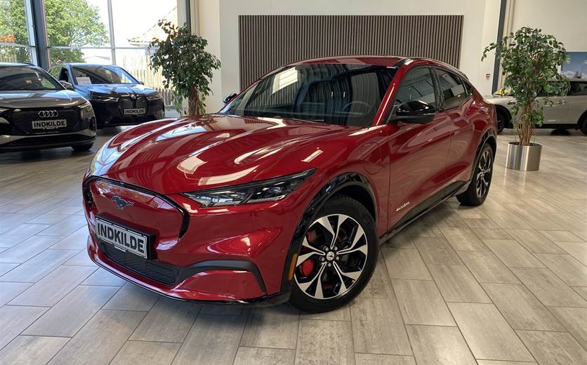 Ford Mustang Mach-E EL SR Premium AWD 269HK 5d Aut.