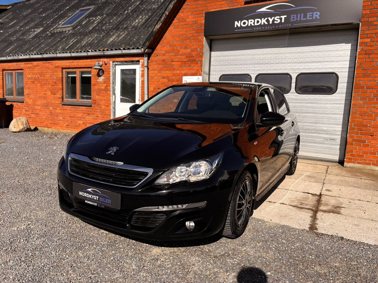 Peugeot 308 1,6 BlueHDi 120 Allure Sky
