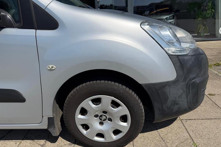 undefined Peugeot Partner fra 2015
