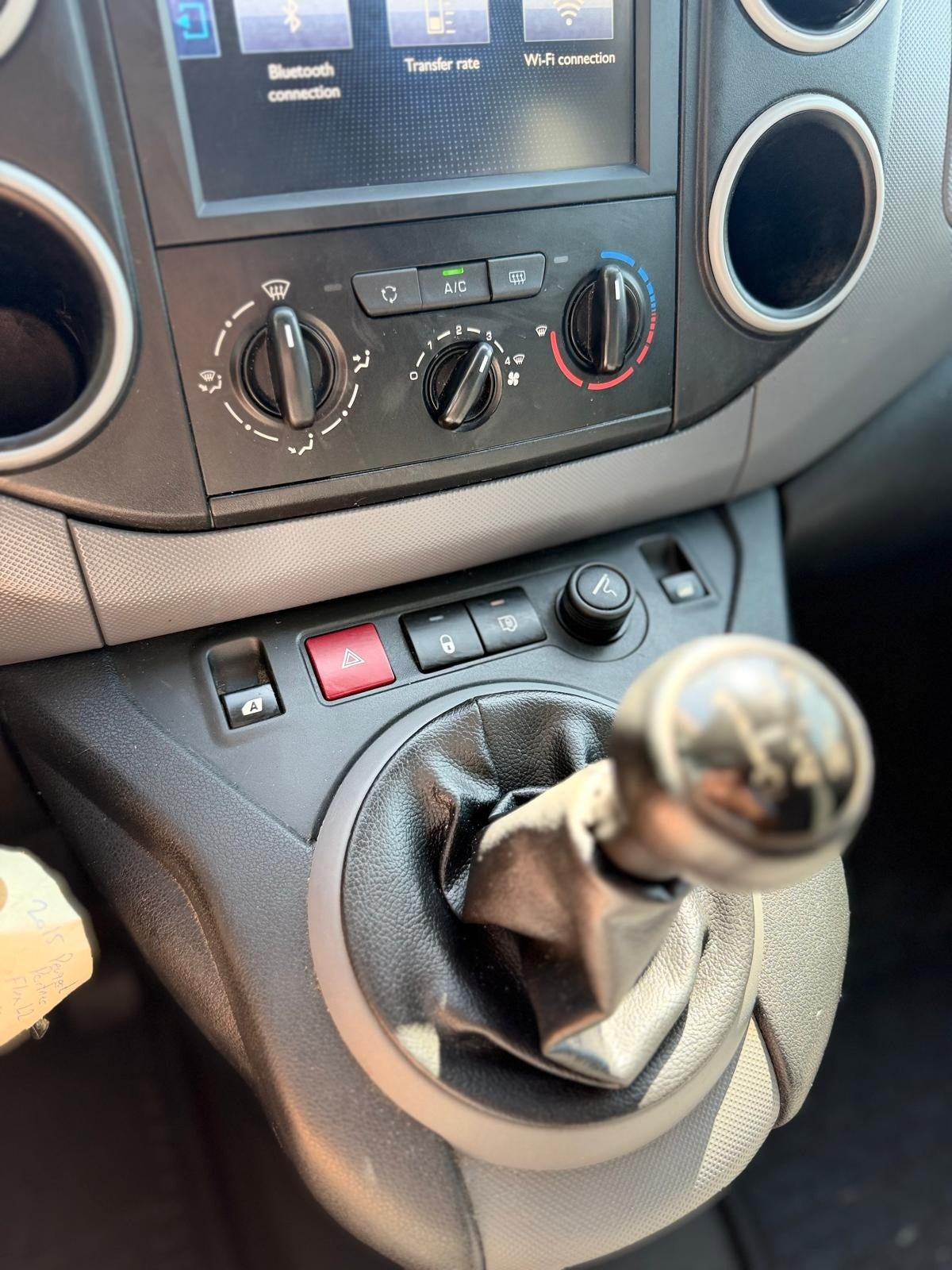 undefined Peugeot Partner fra 2015