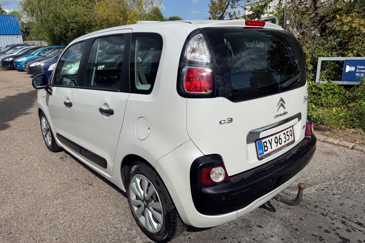 Grøn Citroën C3 Picasso fra 2013