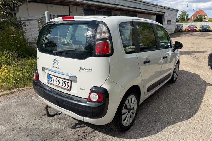 Grøn Citroën C3 Picasso fra 2013