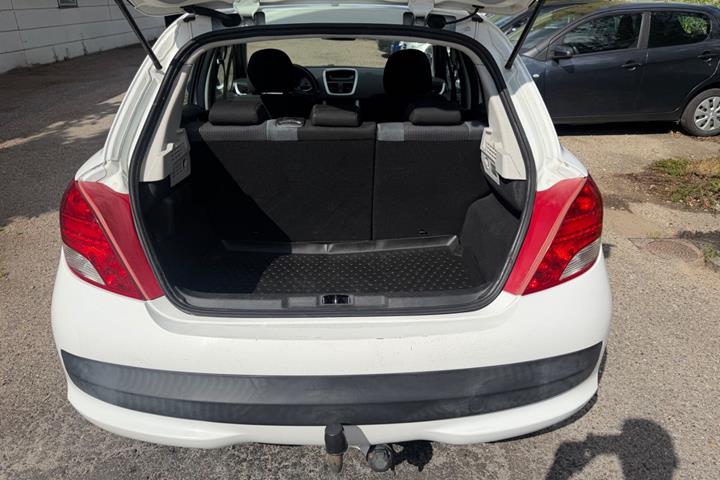 undefined Peugeot 207 fra 2012