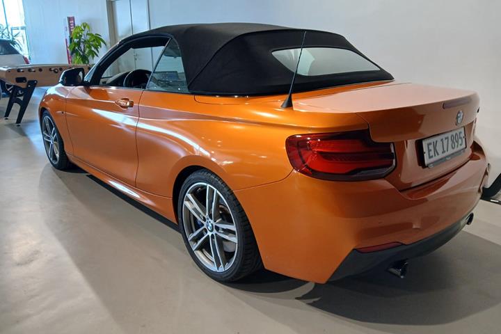 Sort BMW M240i fra 2019