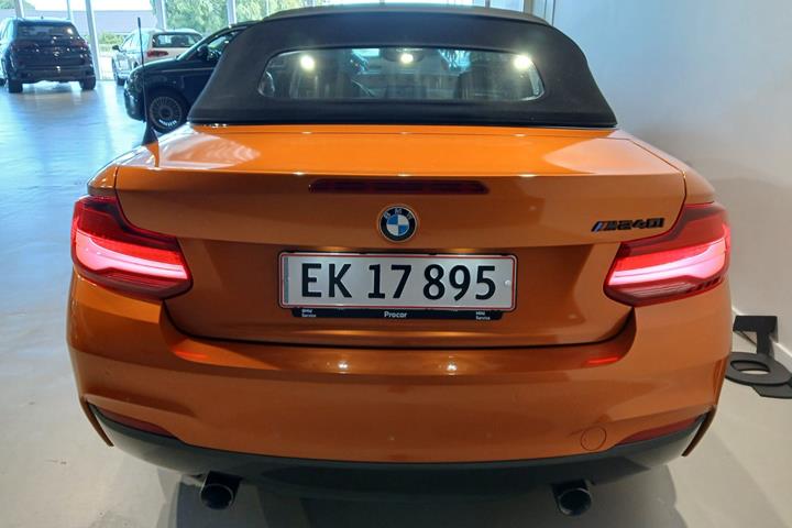 Sort BMW M240i fra 2019