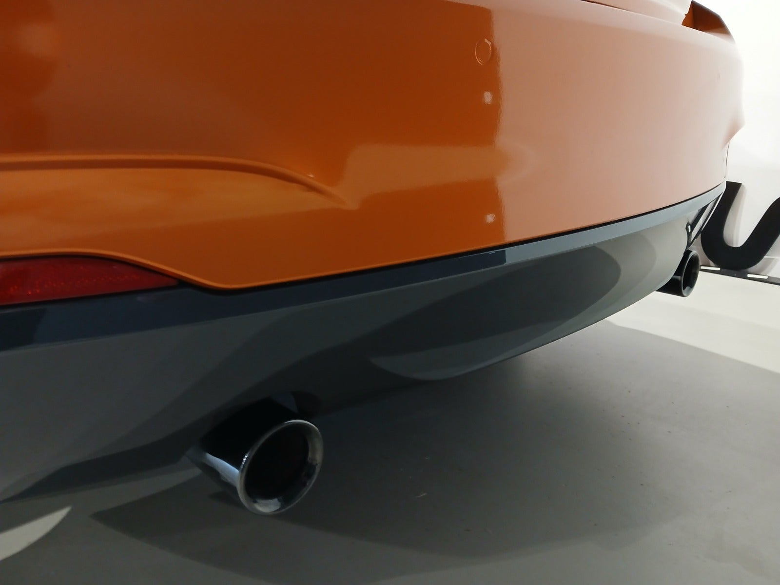 Sort BMW M240i fra 2019