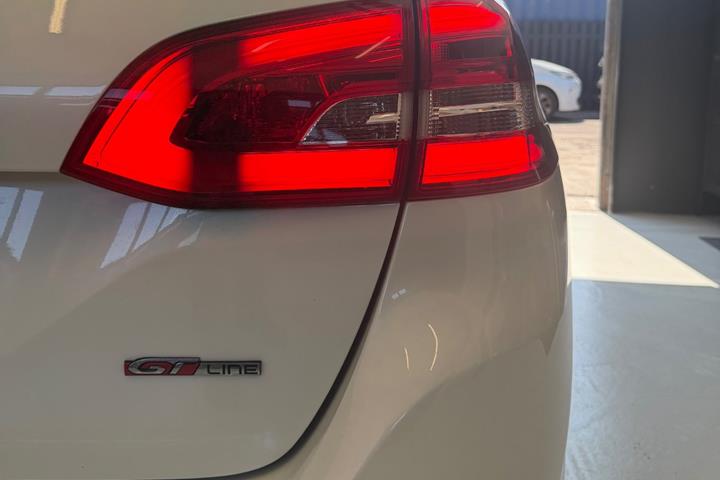 undefined Peugeot 308 fra 2018