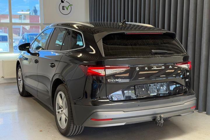 Sort Skoda Enyaq fra 2022