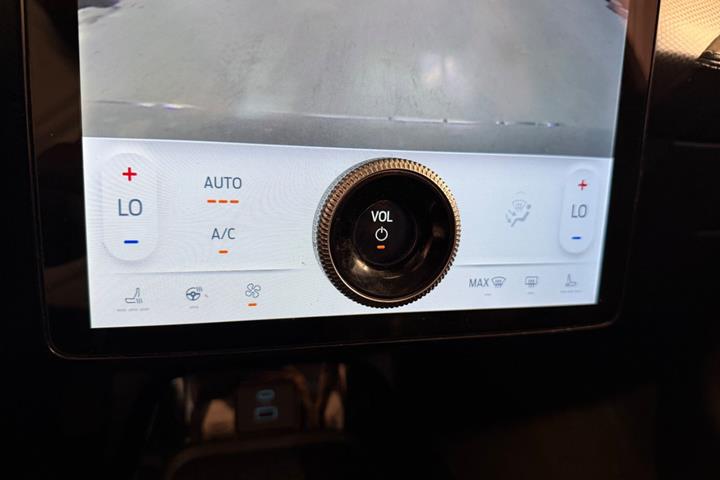 Grå Ford Mustang Mach-E fra 2022