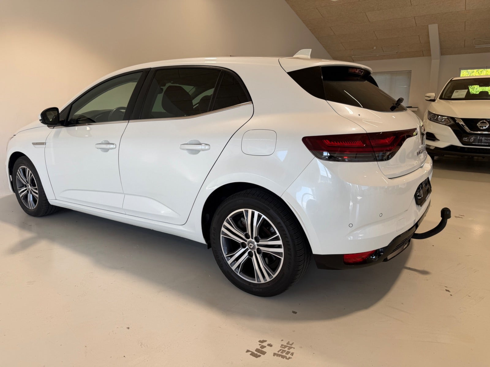 Hvid Renault Megane IV fra 2021