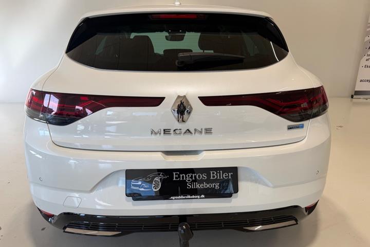 Hvid Renault Megane IV fra 2021
