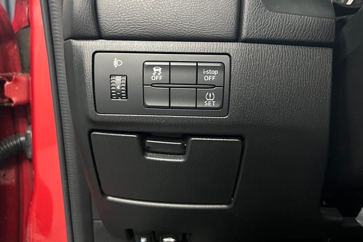 undefined Mazda 6 fra 2018