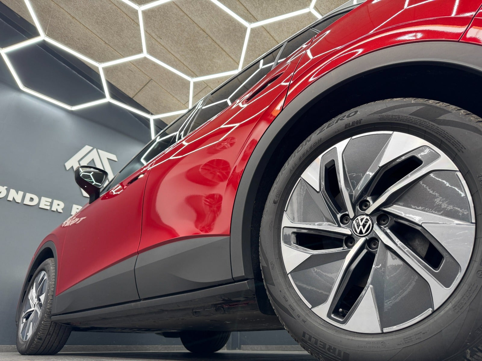 Rød VW ID.4 fra 2025