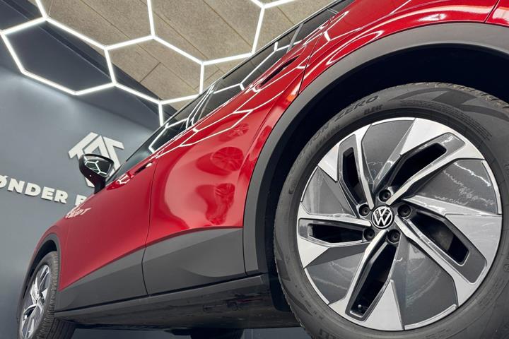 Rød VW ID.4 fra 2025
