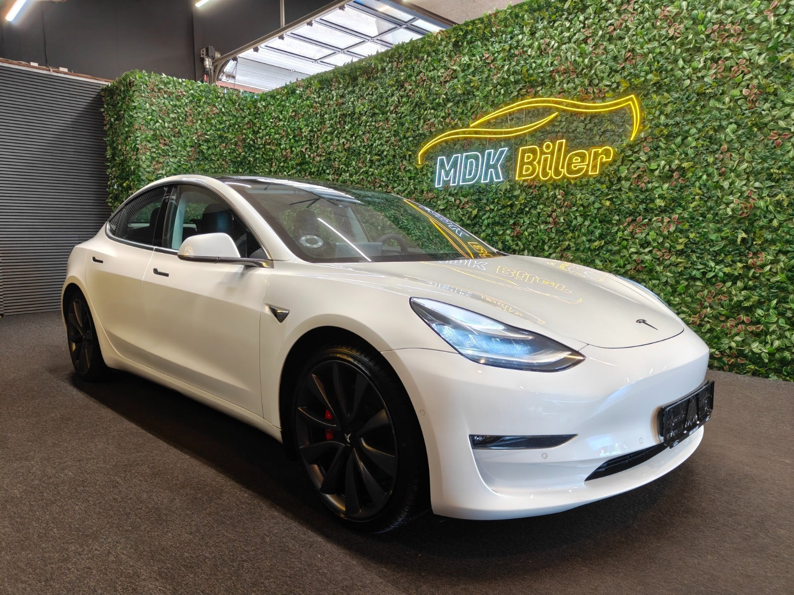 Tesla Model 3 Performance AWD