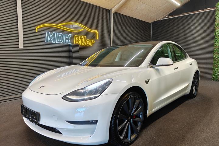 undefined Tesla Model 3 fra 2020