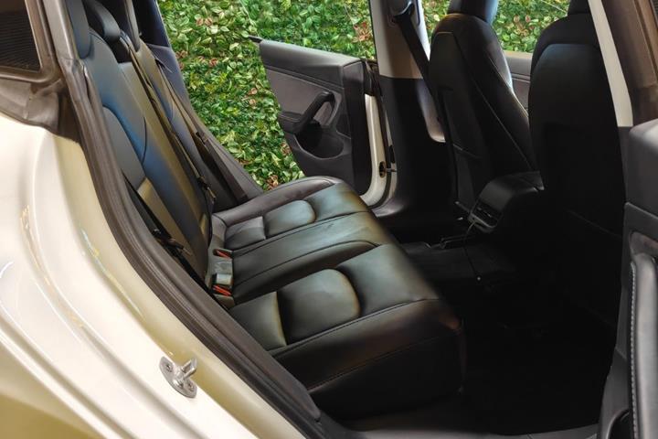 undefined Tesla Model 3 fra 2020