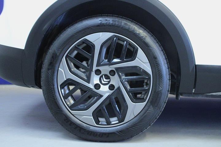 Hvid Citroën ë-C4 fra 2024