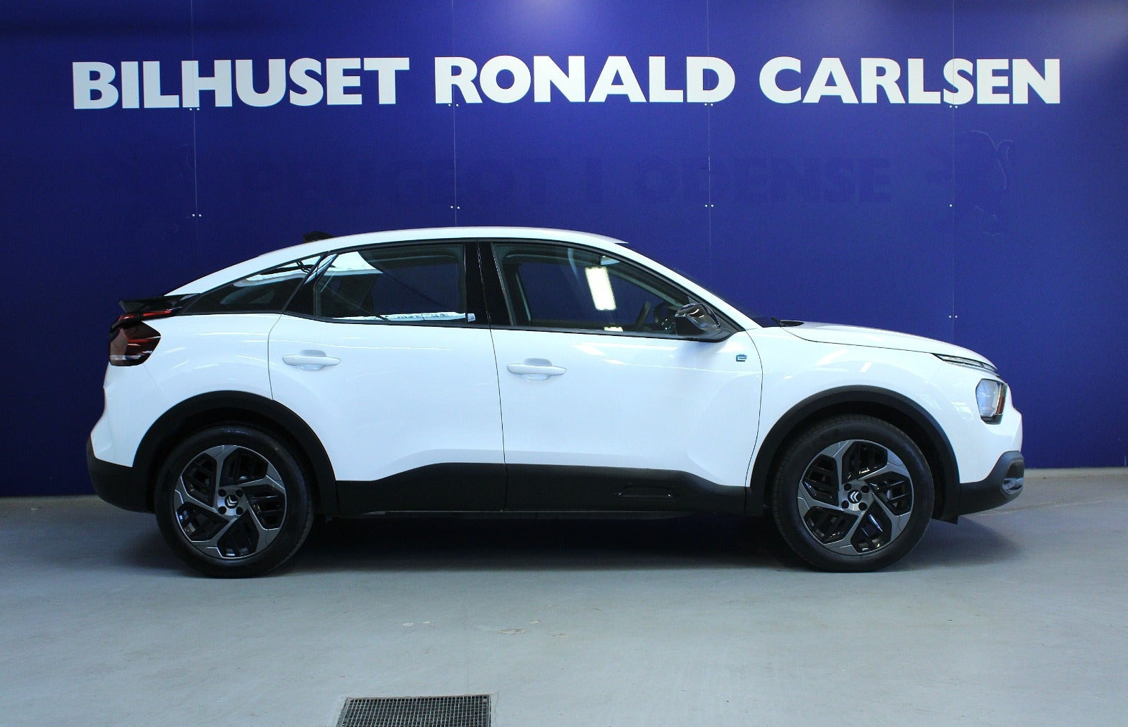 Hvid Citroën ë-C4 fra 2024