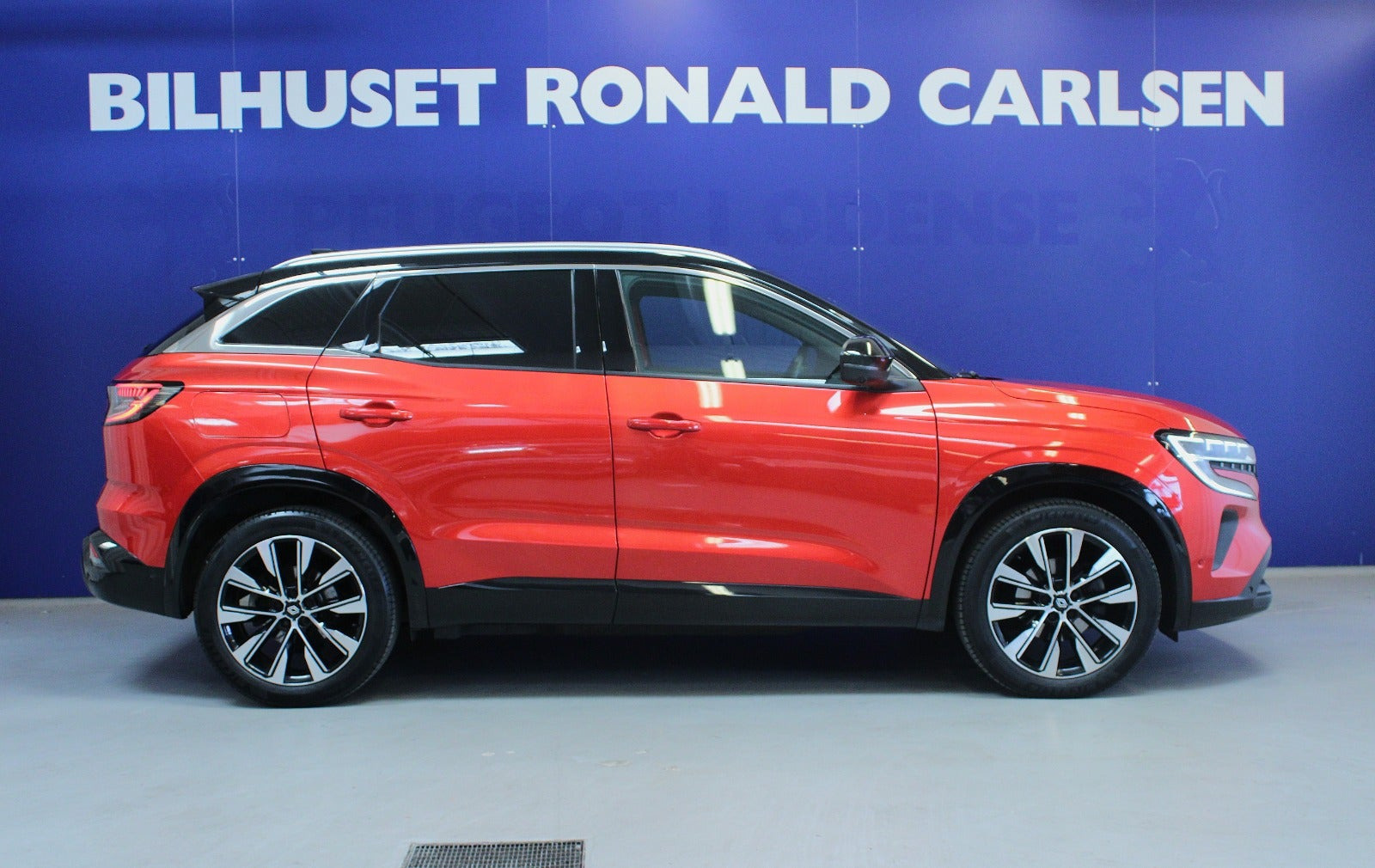 Rød Renault Austral fra 2023