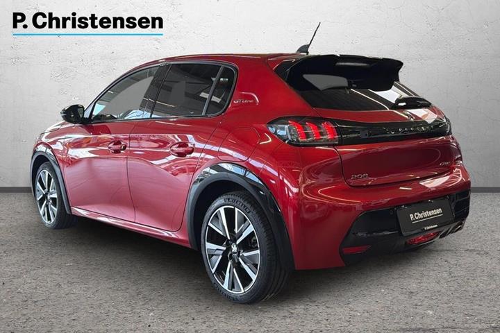 Rød Peugeot 208 fra 2020