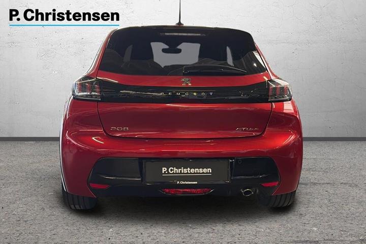 Rød Peugeot 208 fra 2020