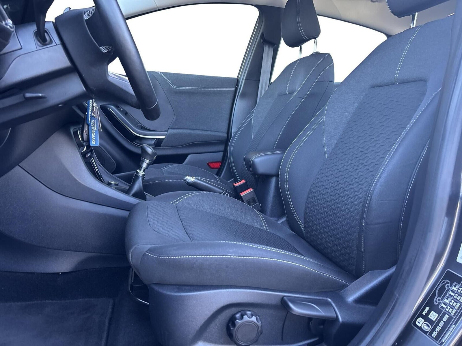 Grå Ford Puma fra 2021