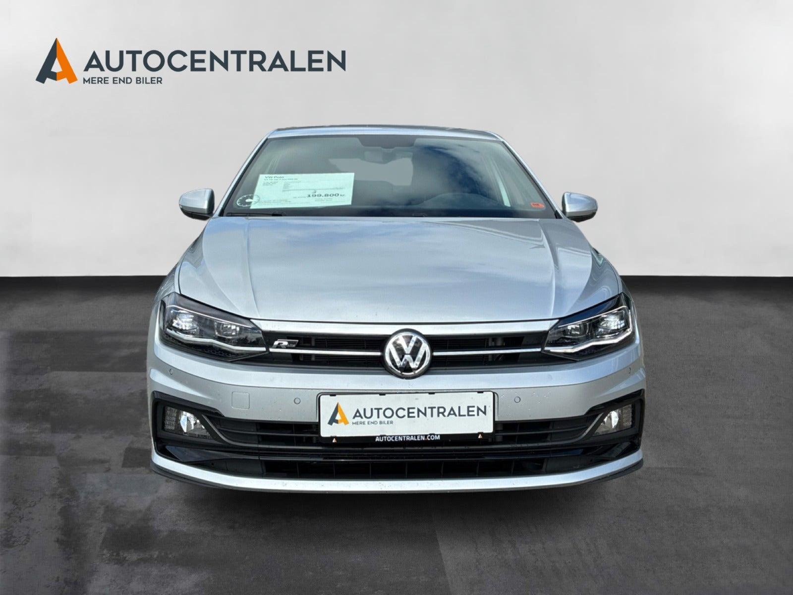 Sølv VW Polo fra 2019