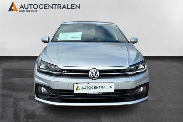 Sølv VW Polo fra 2019