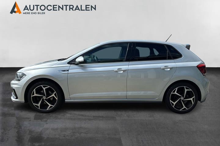 Sølv VW Polo fra 2019